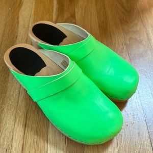 Like 🆕 Neon Green Swedish Hasbeens - sz 38, 7.5 Women’s US